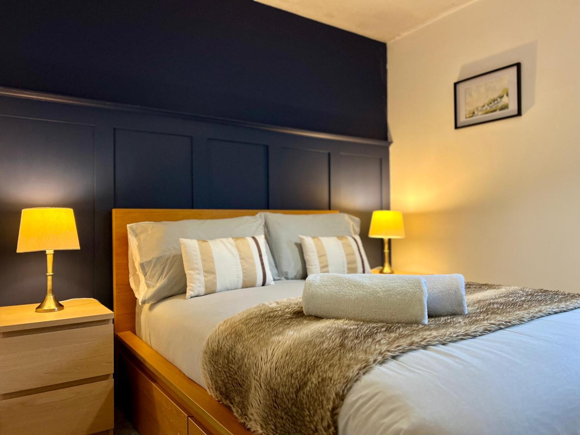 Ground Floor Flat With Free Parking & Wifi Apartment Glasgow Bagian luar foto